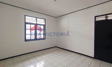 Rumah Terawat Sawojajar Superindo Living Plaza dan Kampus