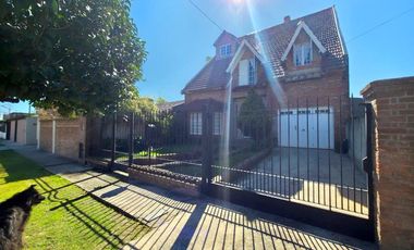 Chalet en venta en Burzaco Oeste