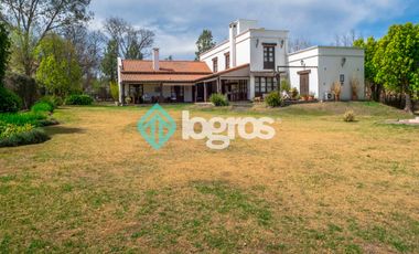 Casa en venta - APTA CREDITO - Club De Campo El Tipal