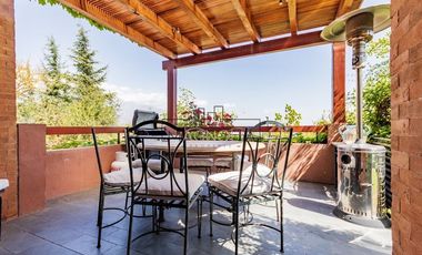 Casa en Arriendo en Santa Maria de Manquehue