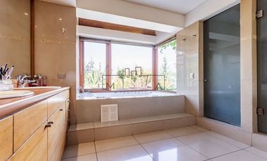 Casa en Arriendo en Santa Maria de Manquehue