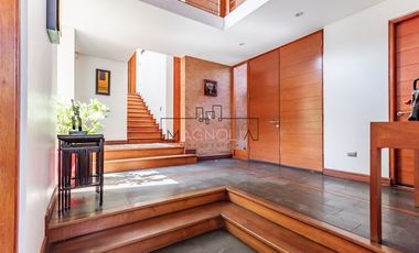 Casa en Arriendo en Santa Maria de Manquehue