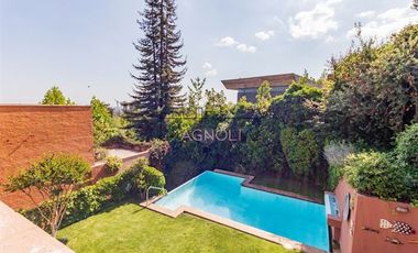 Casa en Arriendo en Santa Maria de Manquehue