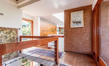 Casa en Arriendo en Santa Maria de Manquehue