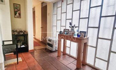 Local Comercial en Venta en Tomás Moro a pasos de Apoquindo