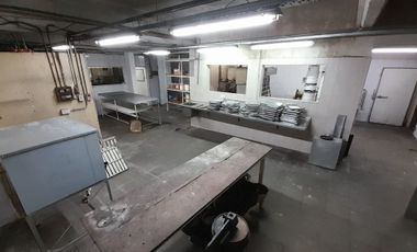 VENTA LOCAL (ex sandwichería) en EXCELENTE ubicación COMERCIALconvivienda AMPLIA en PLANTA ALTA. VENTA EN BLOCK