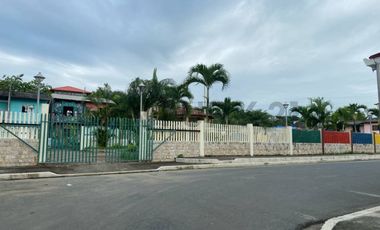 VENTA DE TERRENO EN CLUB SAN JOSÉ -  V.Vill.
