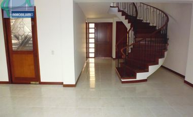 Casa en Venta Ubicado en Medellín Codigo 1519