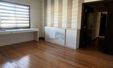 Casa en renta en Jardines de Santa Mónica, Cd. Juárez, Chihuahua.