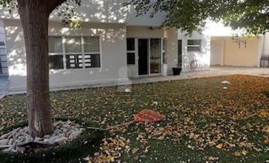 Casa en renta en Jardines de Santa Mónica, Cd. Juárez, Chihuahua.