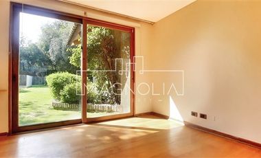 Casa en Arriendo en A pasos de universidad tecnica federico santa maria