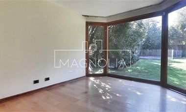 Casa en Arriendo en A pasos de universidad tecnica federico santa maria