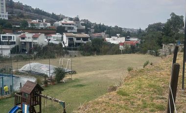 CASA REMODELADA EN VENTA EN LOMAS DEL RÍO
