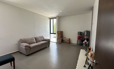 Casa en venta en privada al norte zona de Cholul