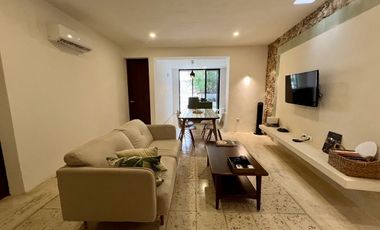 En venta casa remodelada en zona de San Sebastián, centro.