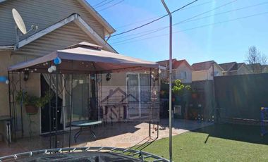 ESTUPENDA CASA AISLADA 4D 3B EN CONDOMINIO PARQUE BUIN