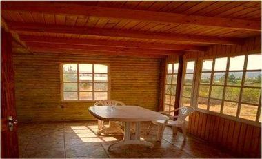 Parcela con casa, bodega, agua de pozo y uso agrícola