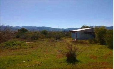 Parcela con casa, bodega, agua de pozo y uso agrícola
