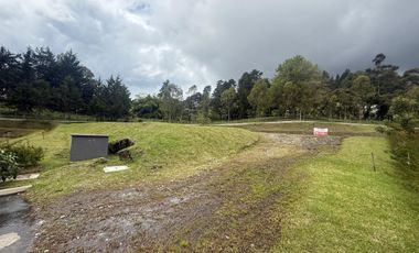 Lote en exclusiva urbanización sector Fizebad