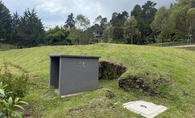 Lote en exclusiva urbanización sector Fizebad