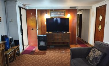 Casa en Venta en Avenida Illanes 956