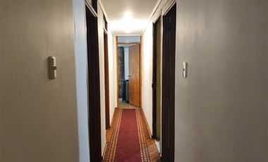 Casa en Venta en Avenida Illanes 956