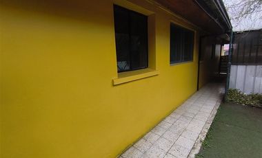 Casa en Venta en Avenida Illanes 956