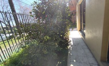 Casa en Venta en Avenida Illanes 956