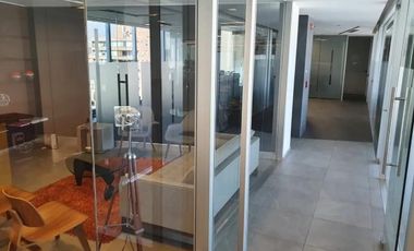 Oficina en Arriendo en Cerro El Plomo con Rosario Norte