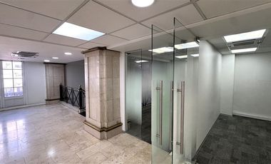 Local Comercial en Arriendo en Avenida Providencia / Andrés de Fuenzalida