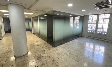 Local Comercial en Arriendo en Avenida Providencia / Andrés de Fuenzalida