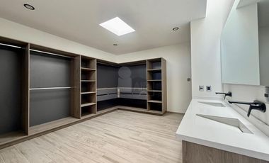 Casa en venta yo renta en Querétaro. Fraccionamiento Altozano.