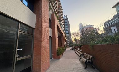 Local Comercial en Arriendo en Antigua Oficina Aerolineas Argentinas