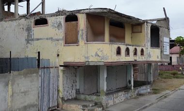 Terreno con casa en venta en Manta, Lotización el Porvenir, Calle J-3 Y J-8 Esquina