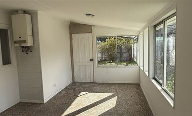 Casa en Arriendo en Walker Martínez