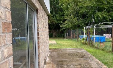 CASA EN VENTA 2 DORMITORIOS CON PILETA IBARLUCEA
