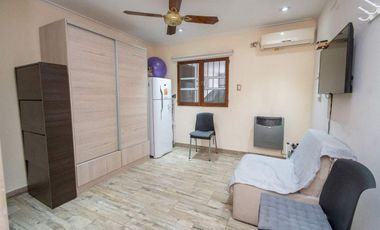 SE VENDE CASA A METROS DEL PARQUE FEDERAL