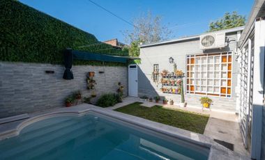 SE VENDE CASA A METROS DEL PARQUE FEDERAL