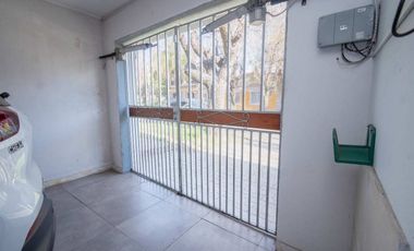 SE VENDE CASA A METROS DEL PARQUE FEDERAL
