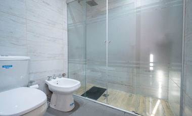 SE VENDE CASA A METROS DEL PARQUE FEDERAL