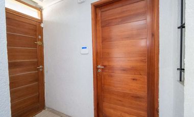 SE VENDE CASA A METROS DEL PARQUE FEDERAL