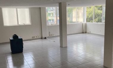 Venta/Renta bodega comercial, Lago Silverio, Mariano Escobedo