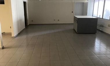 Venta/Renta bodega comercial, Lago Silverio, Mariano Escobedo