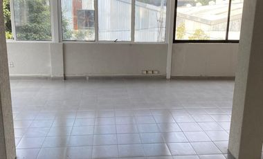 Venta/Renta bodega comercial, Lago Silverio, Mariano Escobedo
