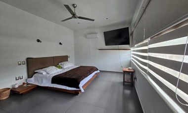 Casa Fuente El Hujal Zihuatanejo Gro.