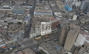 “Construye Alto, Invierte Inteligente: Centro de Lima. VENTA CASA COMO TERRENO