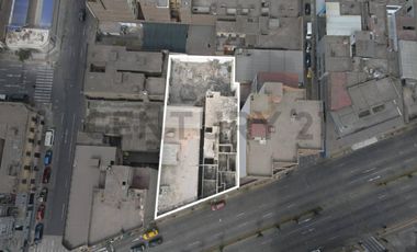 “Construye Alto, Invierte Inteligente: Centro de Lima. VENTA CASA COMO TERRENO