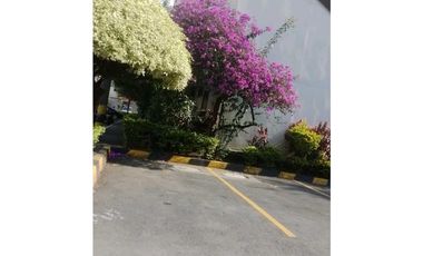 Vendo apartamento en el sur de cali barrio camino real unidad 3er piso