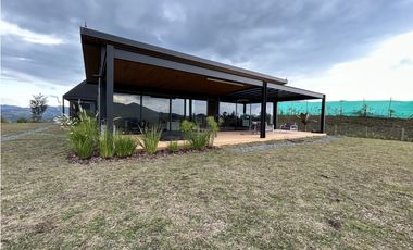 VENTA CASA EN PARCELACION EN EL RETIRO, SECTOR PANTANILLO