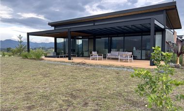 VENTA CASA EN PARCELACION EN EL RETIRO, SECTOR PANTANILLO